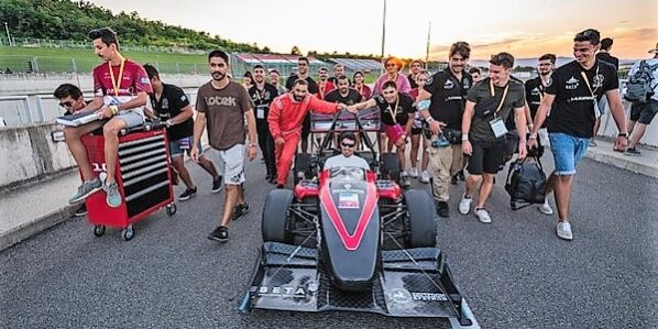 20210807_195650_laci